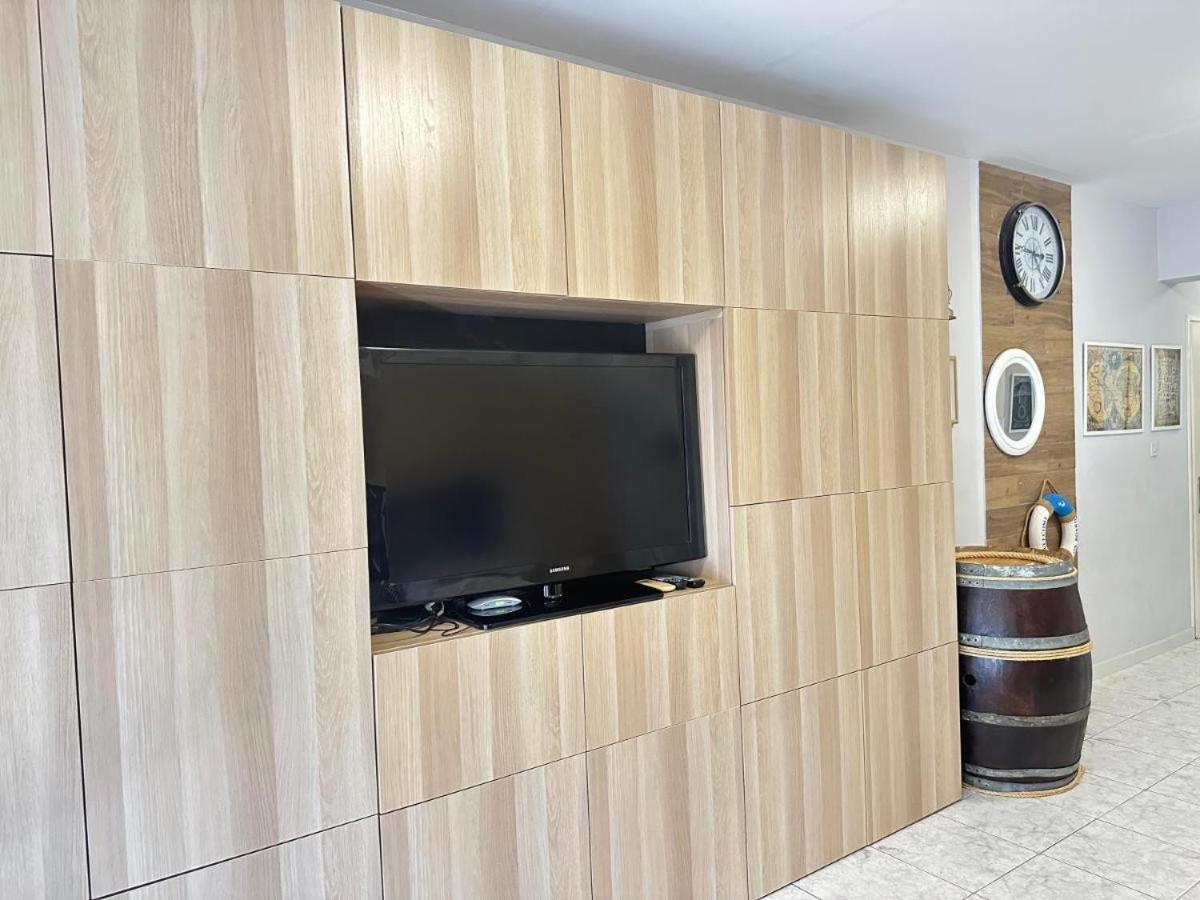 H&O Danaos Sea Breeze Apartment Paphos Bagian luar foto