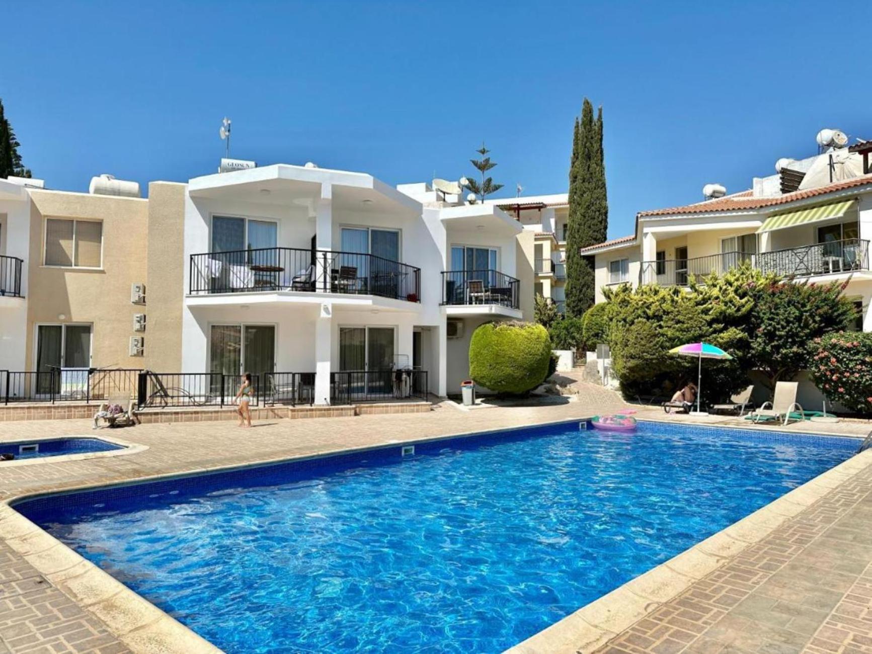 H&O Danaos Sea Breeze Apartment Paphos Bagian luar foto