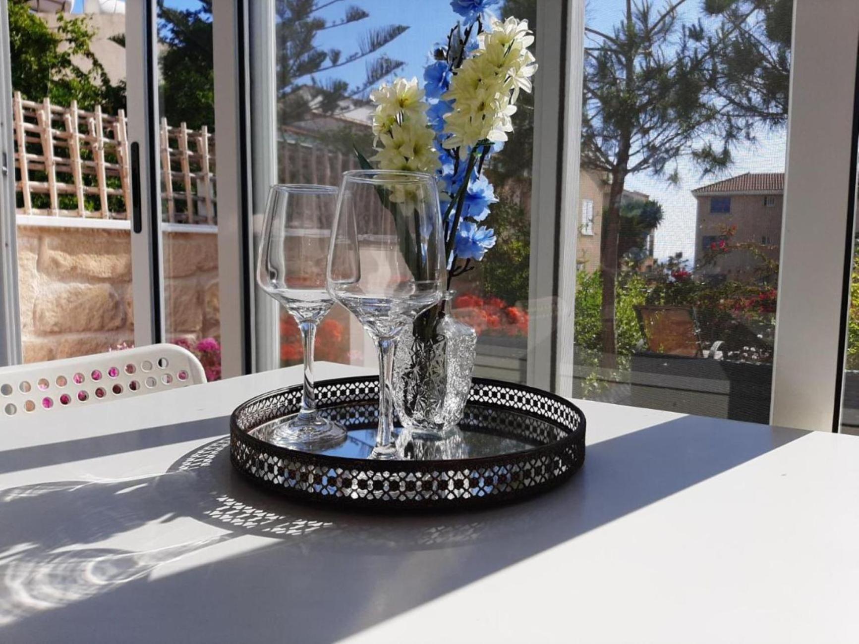 H&O Danaos Sea Breeze Apartment Paphos Bagian luar foto