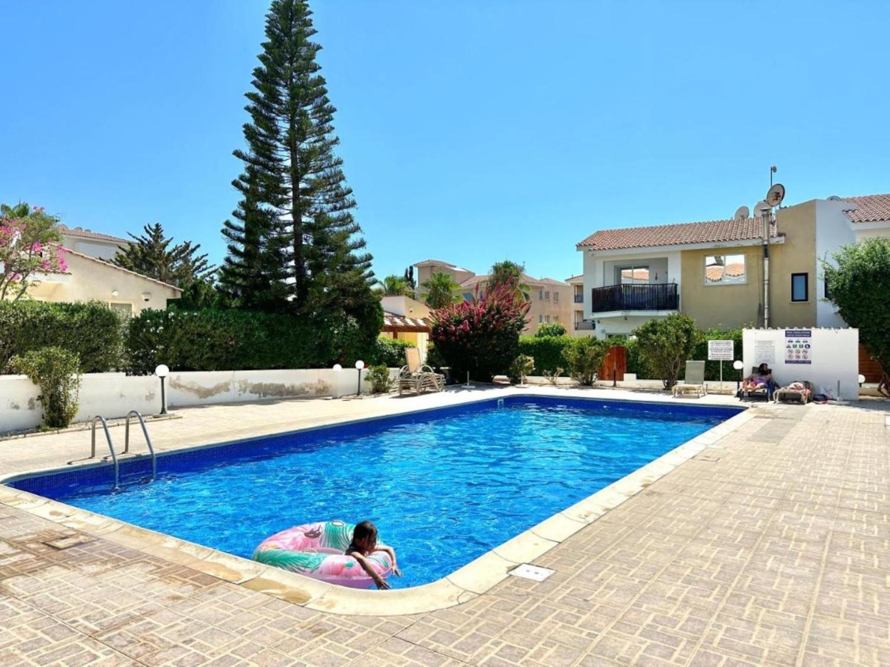 H&O Danaos Sea Breeze Apartment Paphos Bagian luar foto